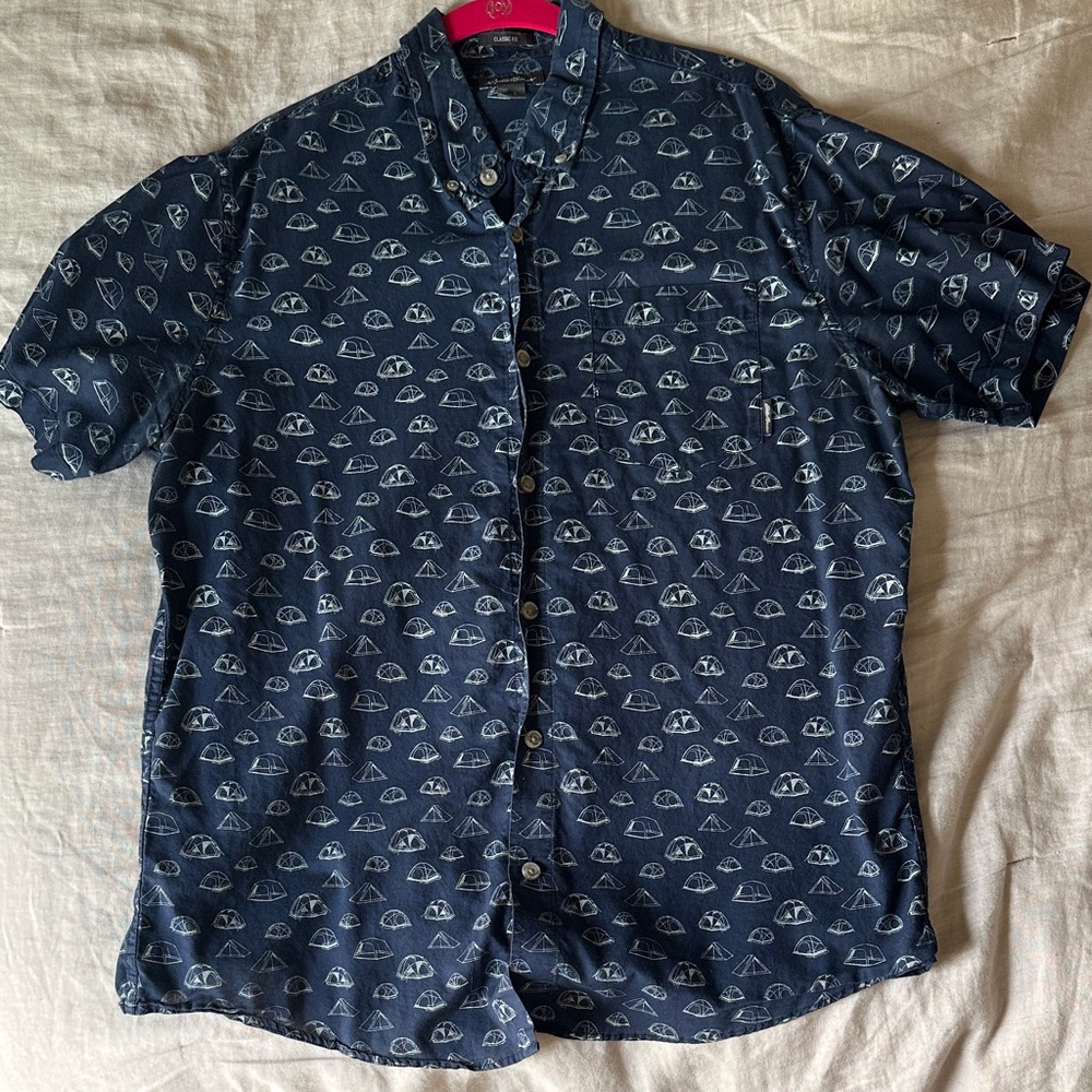 Eddie Bauer Navy Short-Sleeve Button-Down with White Tents